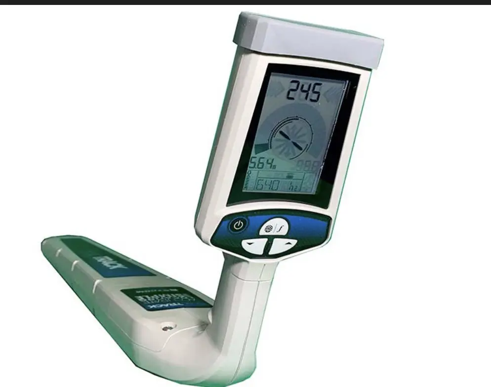 Handheld electronic device with a foldable screen displaying a clock.
